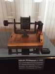 early motion picture viewer