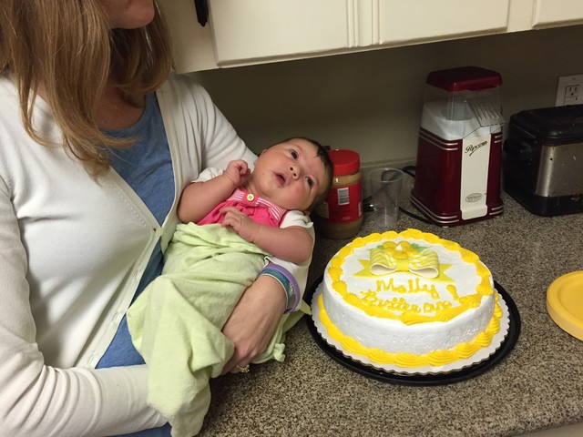 Molly and Cake    2015-09-06